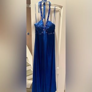 Hailey Logan by Adrianna Papell Formal / Prom Dress